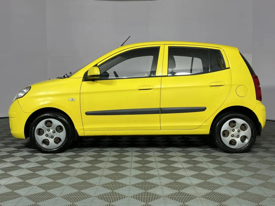 Used 2011 Kia Picanto 1.1 Striker - WeBuyCars Rustenburg
