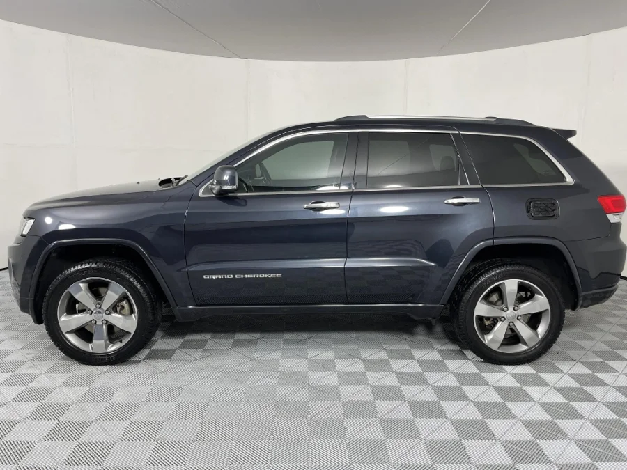 Used 2013 Jeep Grand Cherokee 3.6L Overland - WeBuyCars The Dome