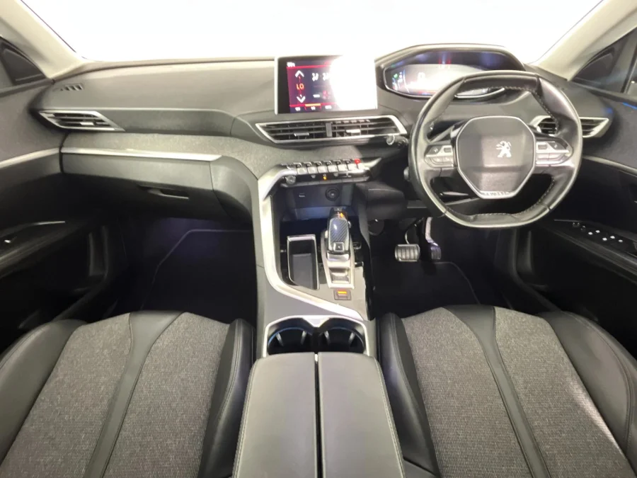 Used 2021 Peugeot 5008 1.6T Allure - WeBuyCars The Dome