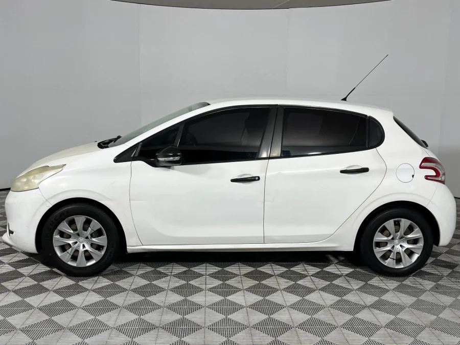 Used 2015 Peugeot 208 1.2 Active - WeBuyCars Richmond