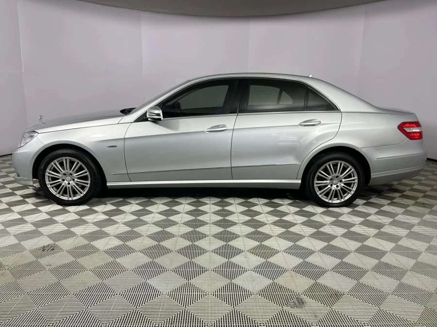 Used 2009 Mercedes-Benz E-Class E200CGI Elegance - WeBuyCars Durban Used 2009 Mercedes-Benz E-Class E200CGI Elegance - WeBuyCars Durban