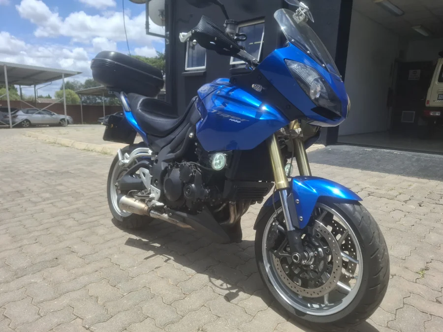 New 2007 Triumph Tiger 1050 - Private Seller New 2007 Triumph Tiger 1050 - Private Seller