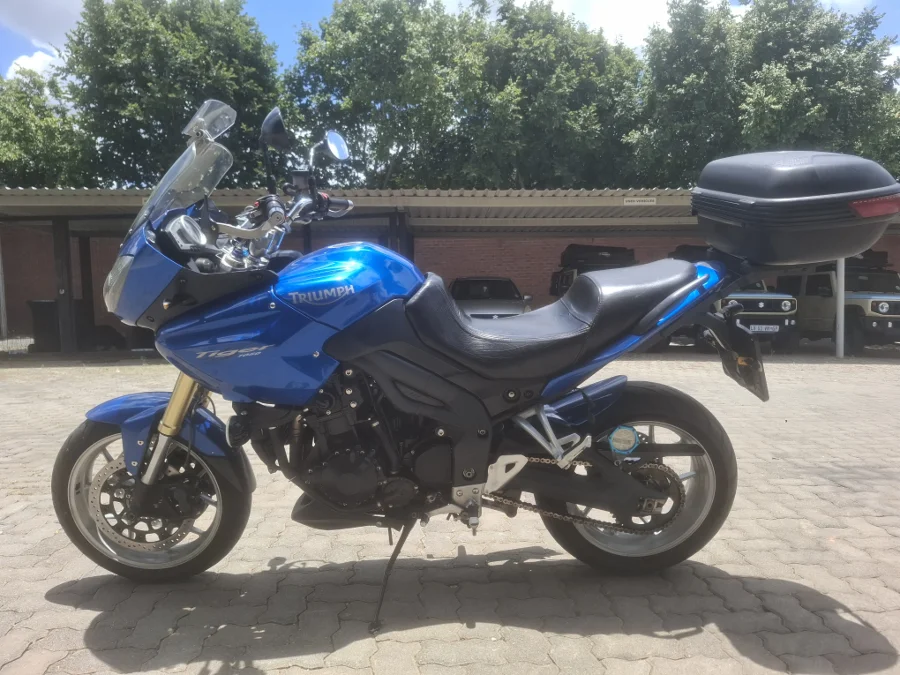 New 2007 Triumph Tiger 1050 - Private Seller New 2007 Triumph Tiger 1050 - Private Seller