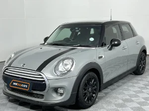 Used 2015 MINI Hatch Cooper Hatch 5-door Seven 7