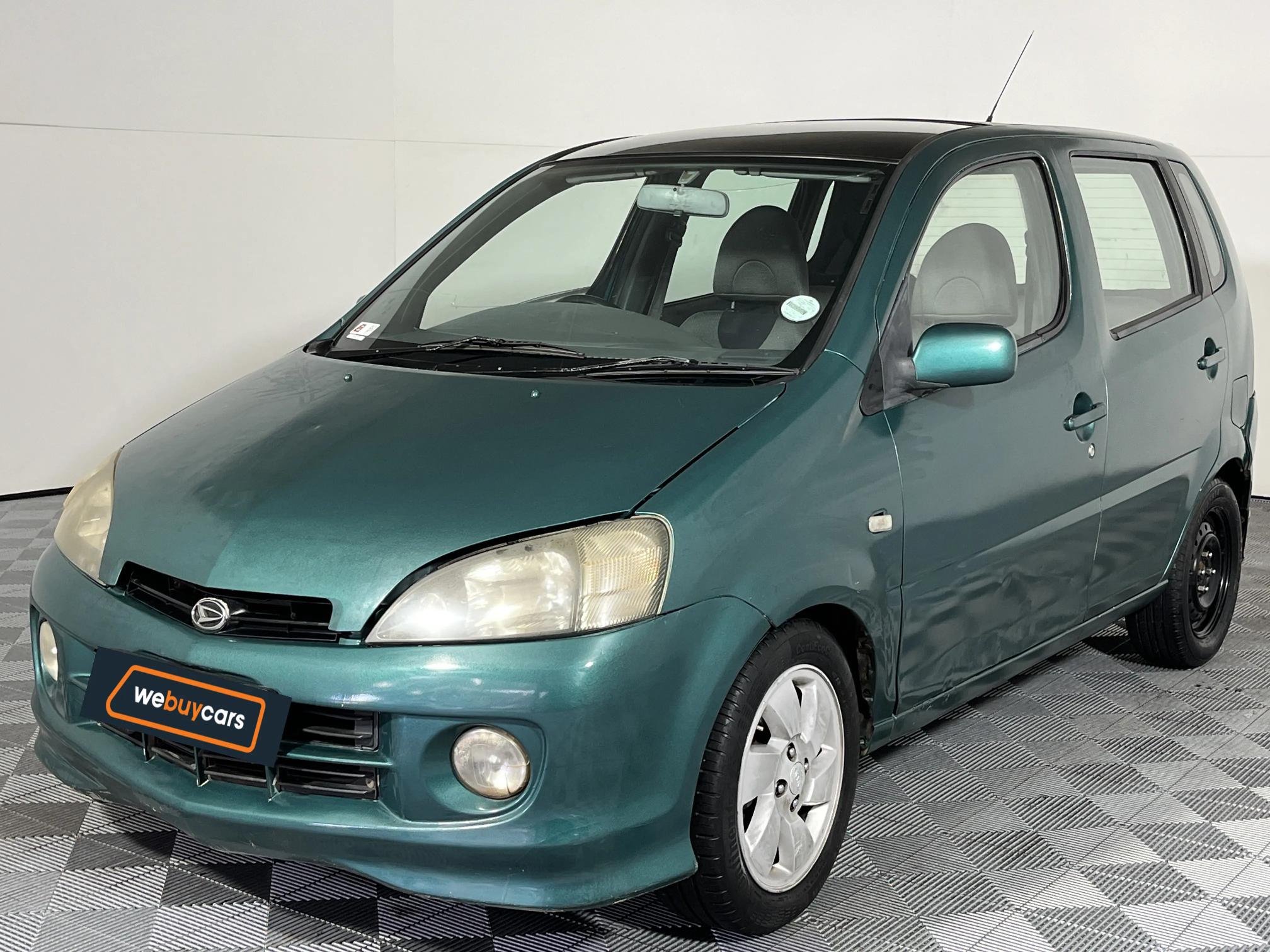 Used 2002 Daihatsu YRV 1.3 Steershift