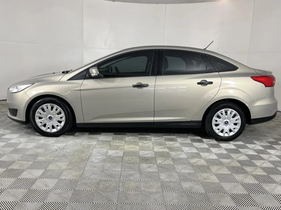 Used 2018 Ford Focus sedan 1.0T Ambiente auto - WeBuyCars The Dome Used 2018 Ford Focus sedan 1.0T Ambiente auto - WeBuyCars The Dome