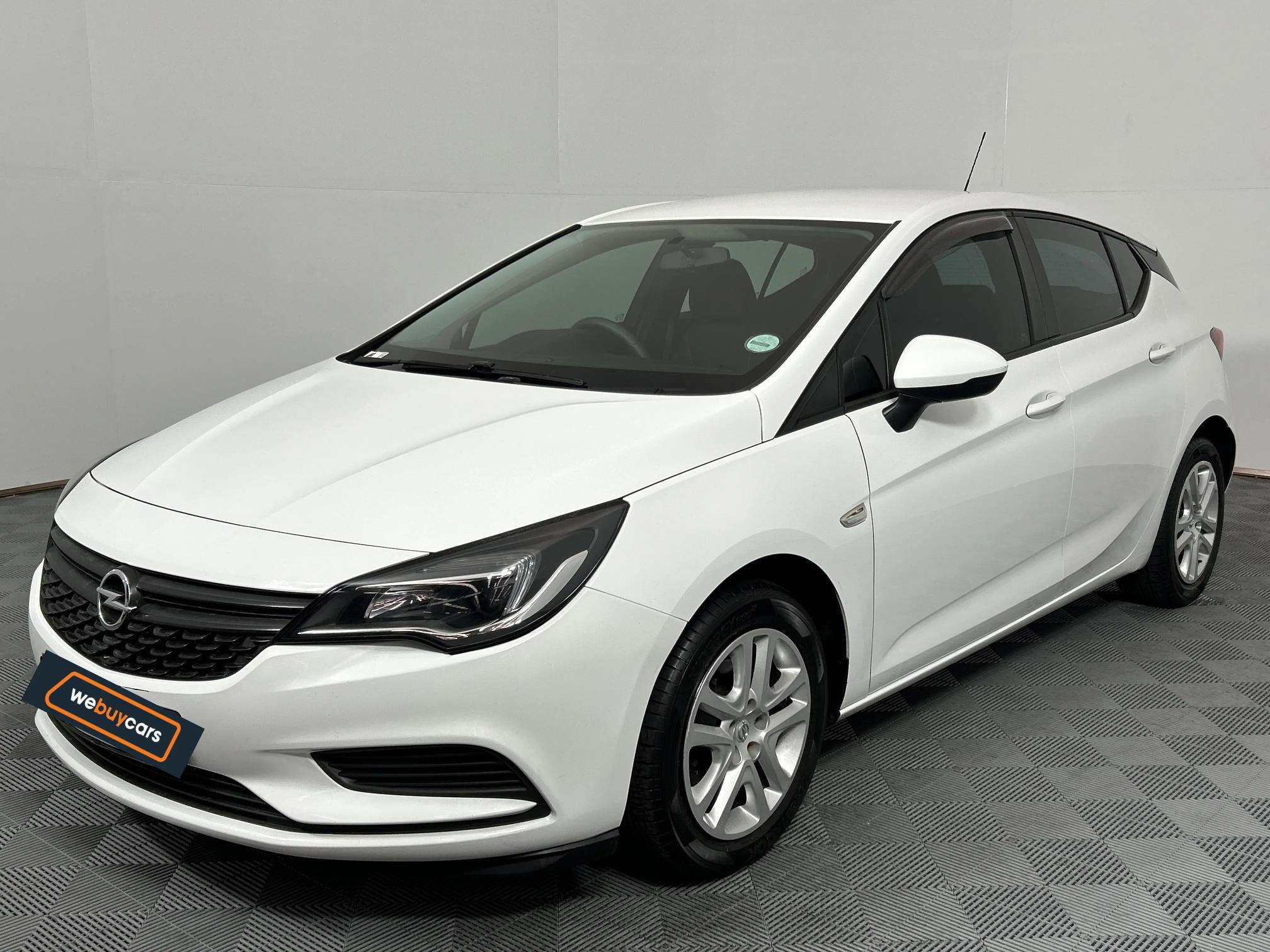 Used 2017 Opel Astra hatch 1.0T