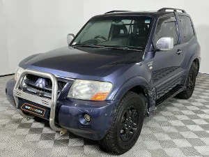Used 2005 Mitsubishi Pajero 3-door 3.8 GLS