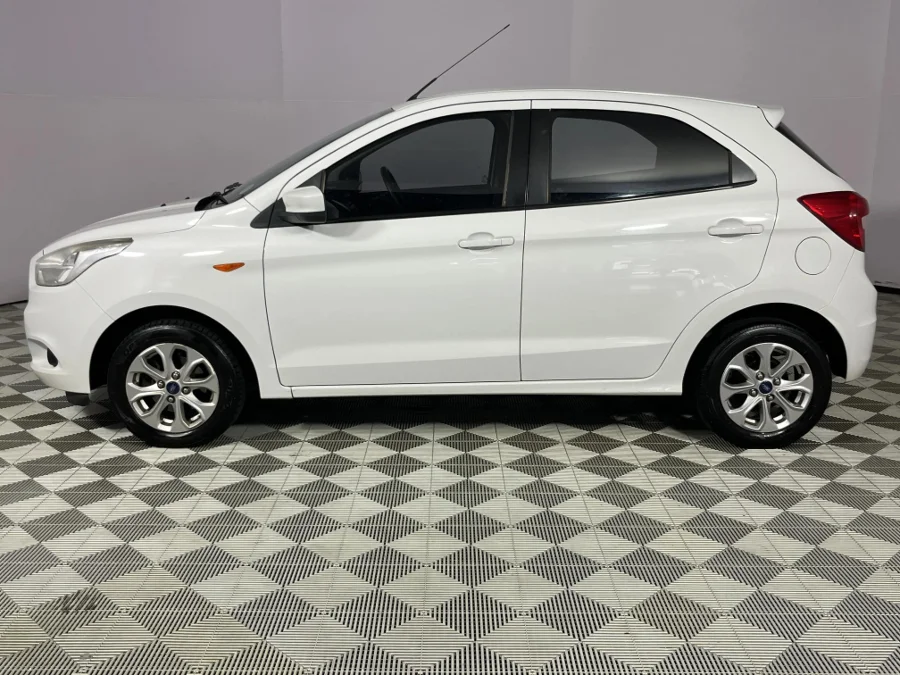 Used 2017 Ford Figo hatch 1.5 Titanium - WeBuyCars Durban