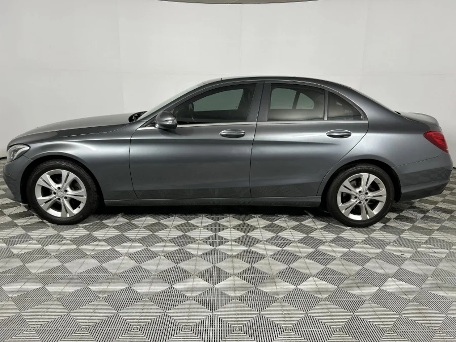Used 2016 Mercedes-Benz C-Class C180 auto - WeBuyCars Richmond