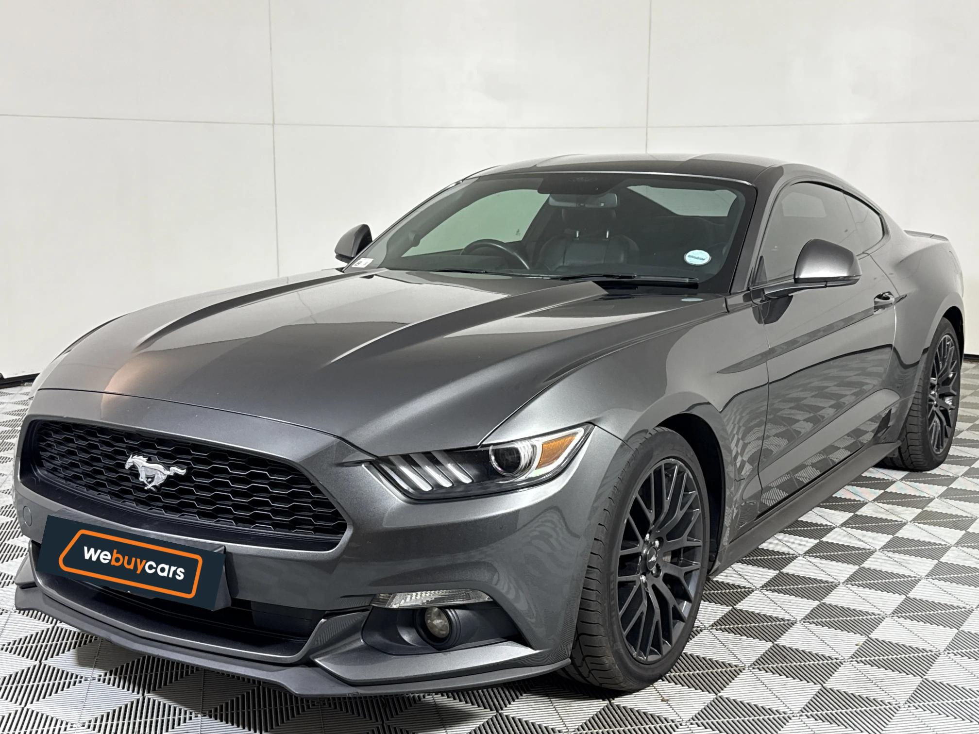 Used 2017 Ford Mustang 2.3T fastback auto