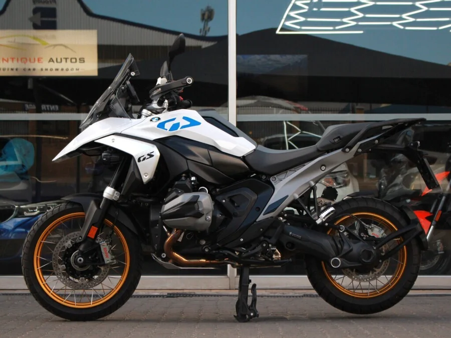 Used 2024 BMW R 1150 / R 1200 / R 1250 / R NINE T/ R18 R 1300 GS - Authentique Autos