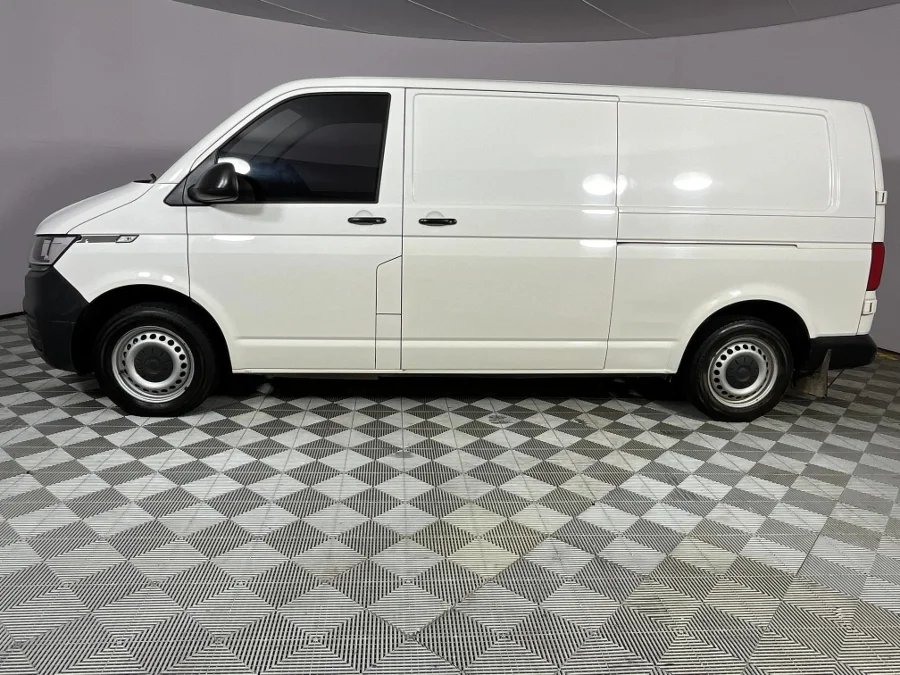 Used 2021 Volkswagen Transporter 2.0TDI panel van LWB manual - WeBuyCars The Dome