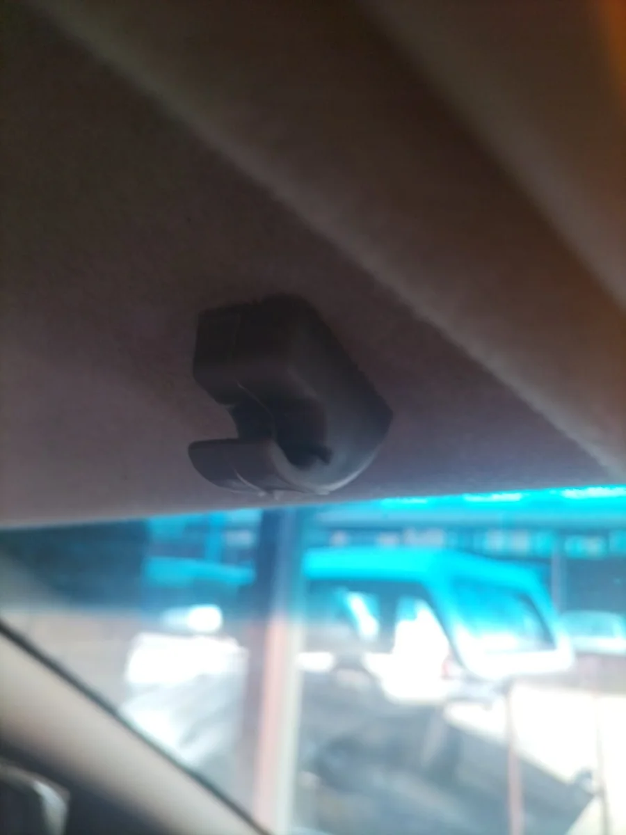 Sunvisor clips for sale Opel Corsa Gama - Private Seller Sunvisor clips for sale Opel Corsa Gama - Private Seller