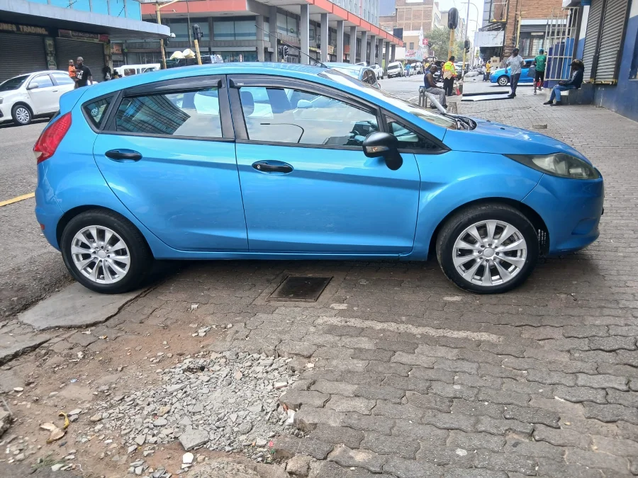 Used 2012 Ford Fiesta 5-door 1.4 Trend - Andy Auto