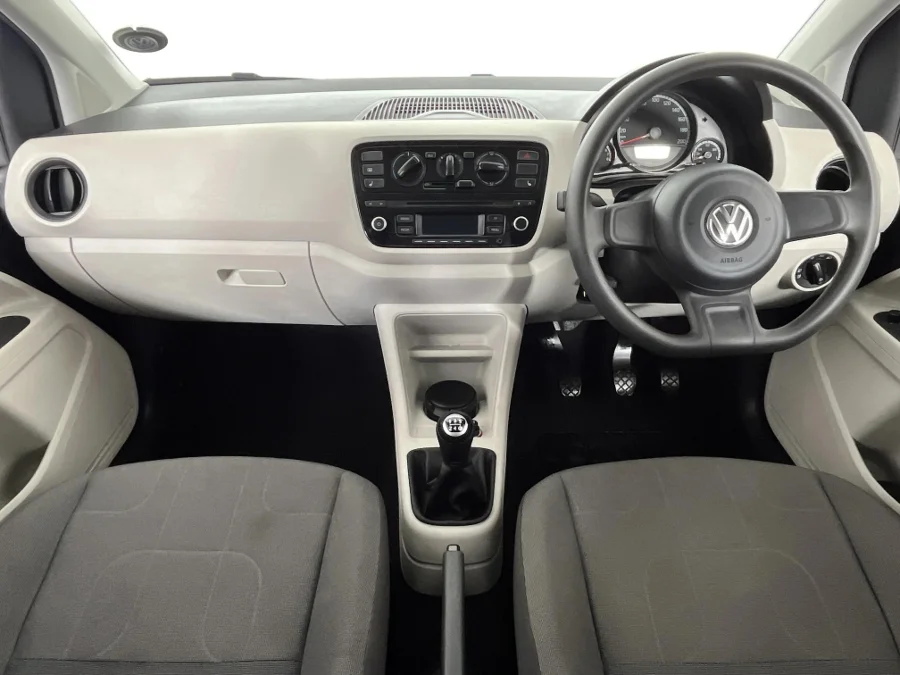 Used 2015 Volkswagen up! club up! 3-door 1.0 - WeBuyCars Montana