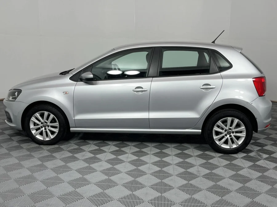 Used 2022 Volkswagen Polo Vivo hatch 1.4 Comfortline - WeBuyCars Lansdowne