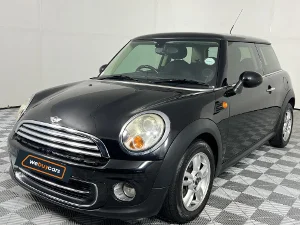 Used 2011 MINI Hatch Cooper Used 2011 MINI Hatch Cooper