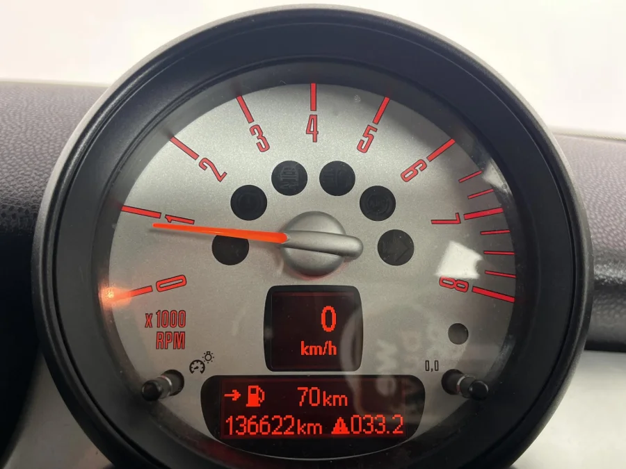 Used 2011 MINI Hatch Cooper - WeBuyCars The Dome Used 2011 MINI Hatch Cooper - WeBuyCars The Dome