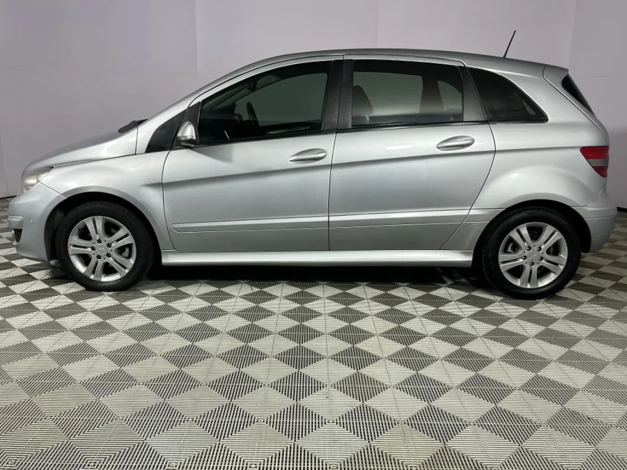 Used 2011 Mercedes-Benz B-Class B200 Sports auto - WeBuyCars Durban