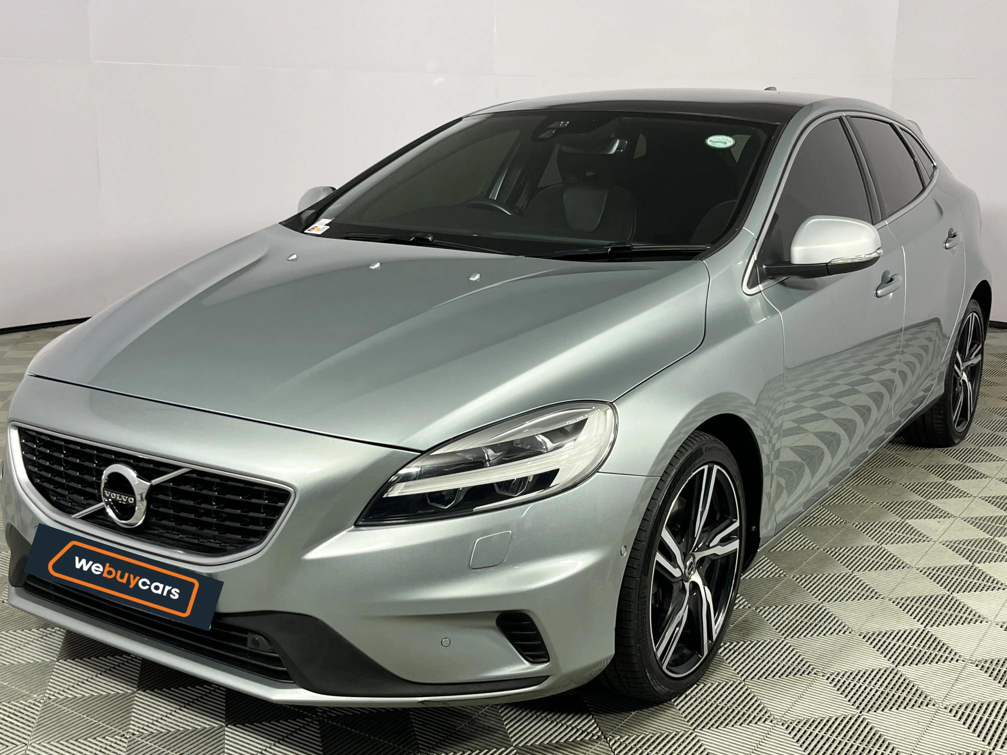 Used 2019 Volvo V40 D3 R-Design