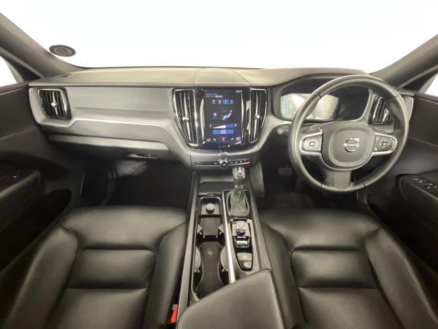 Used 2021 Volvo XC60 D4 AWD Momentum - WeBuyCars Pietermaritzburg
