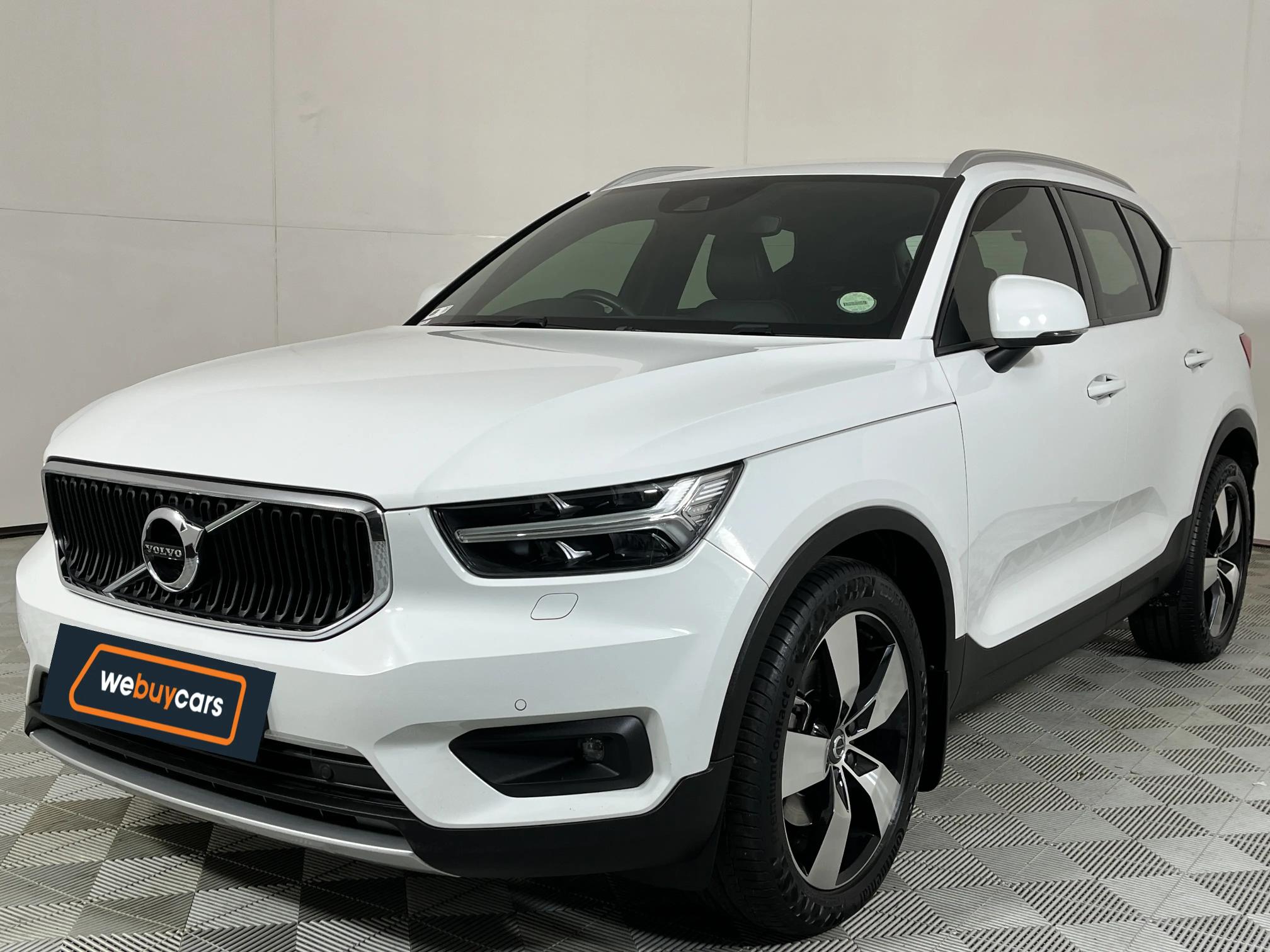 Used 2021 Volvo XC40 D4 AWD Momentum