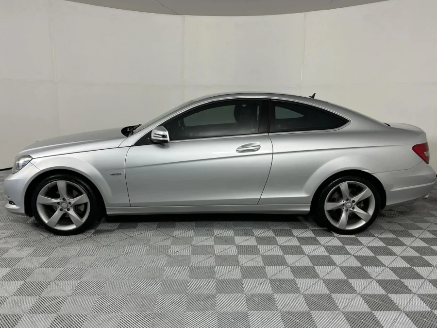 Used 2012 Mercedes-Benz C-Class C250 coupe - WeBuyCars The Dome