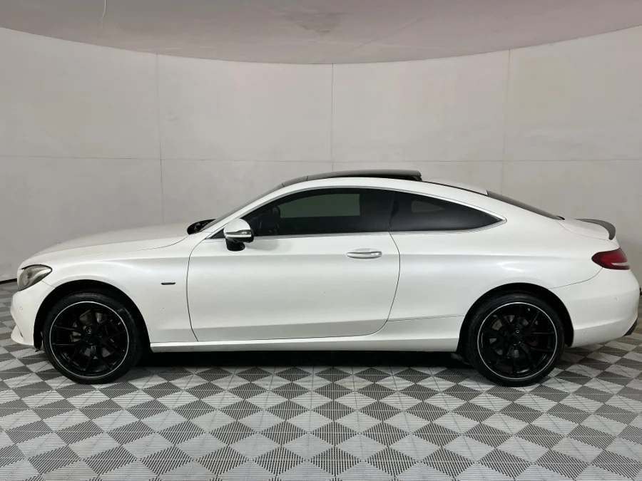Used 2016 Mercedes-Benz C-Class C300 coupe - WeBuyCars JHB South