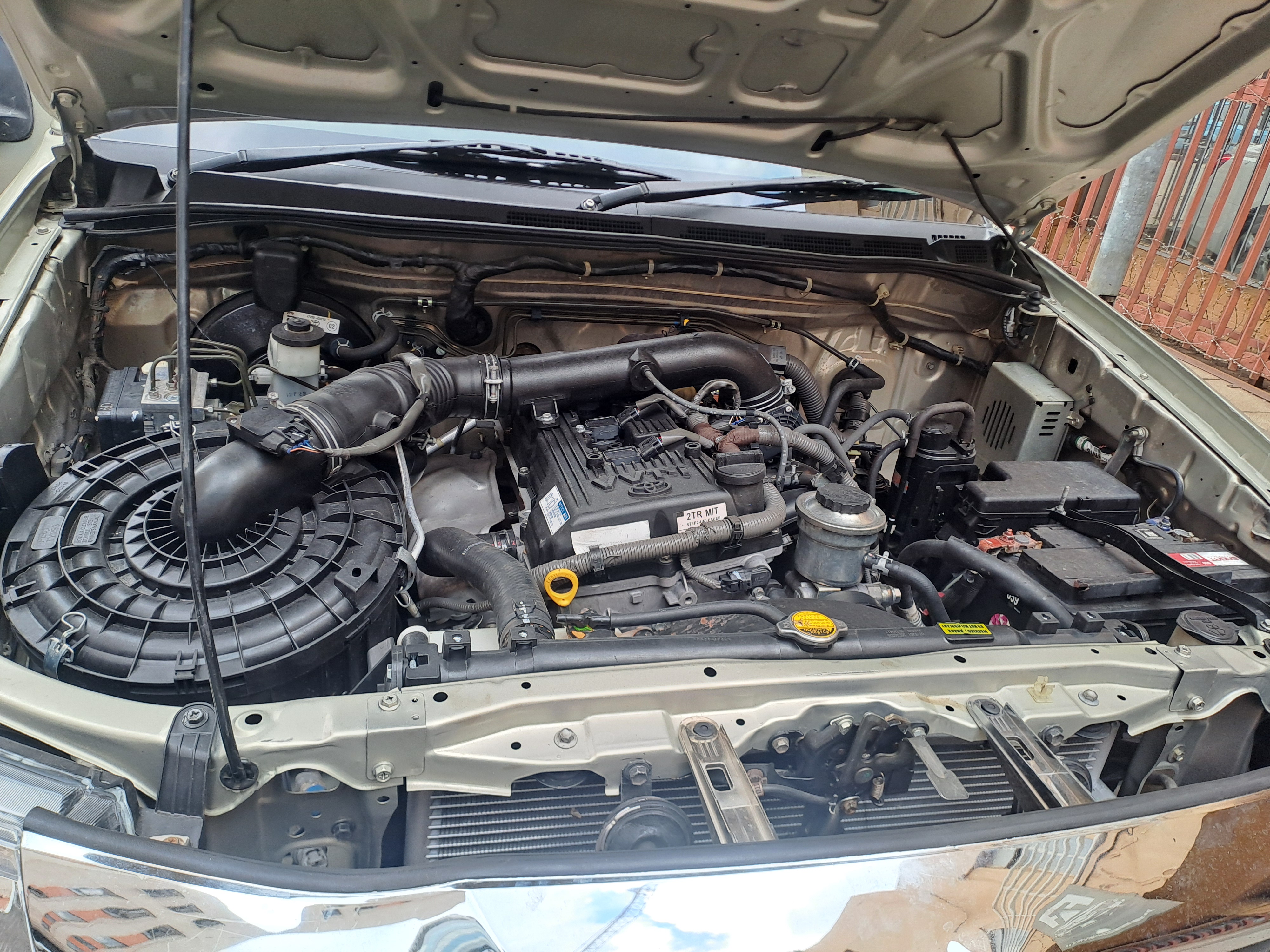 Used 2013 Toyota Hilux 2.7 double cab Raider Heritage Edition