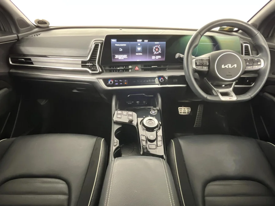 Used 2023 Kia Sportage 1.6T-GDi GT Line S - WeBuyCars Midstream