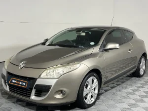 Used 2010 Renault Megane Mégane coupé 1.6 Dynamique