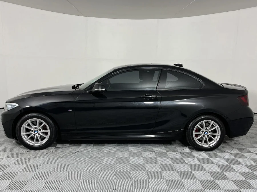 Used 2017 BMW 2 Series 220i coupe M Sport - WeBuyCars The Dome