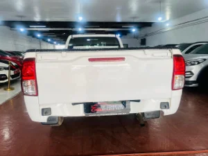 Used 2021 Toyota Hilux 2.0 chassis cab