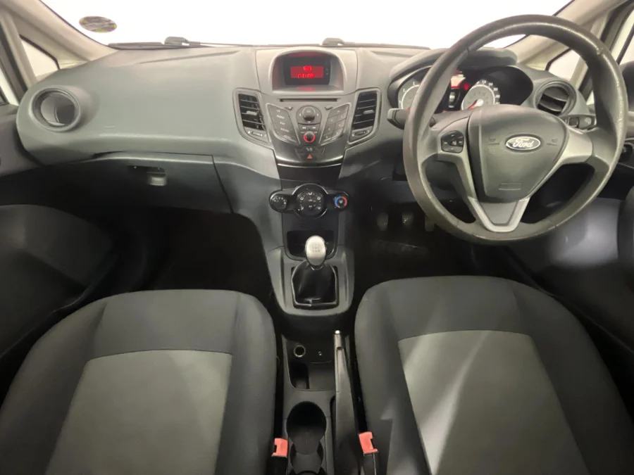 Used 2010 Ford Fiesta sedan 1.6 Ambiente - WeBuyCars Lansdowne