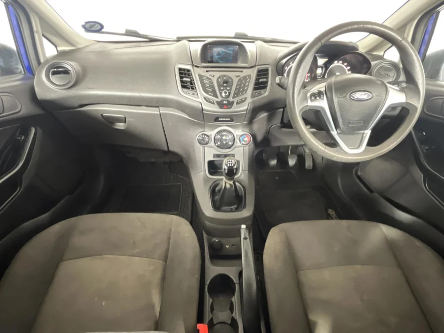 Used 2014 Ford Fiesta 5-door 1.4 Ambiente - WeBuyCars Lansdowne