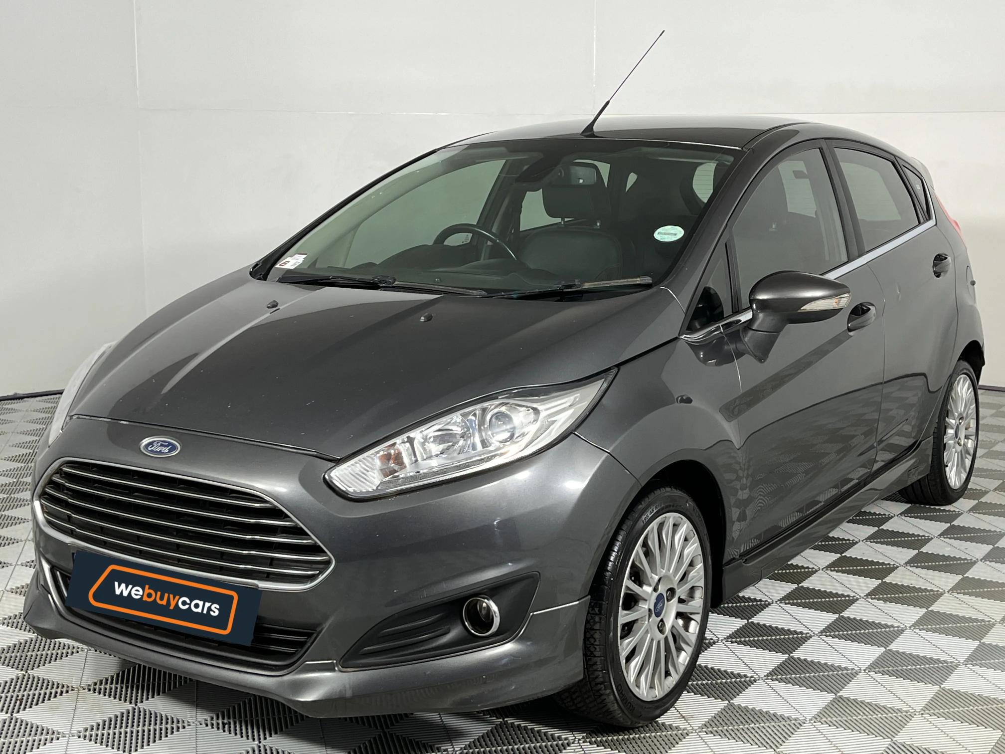 Used 2017 Ford Fiesta 5-door 1.0T Titanium