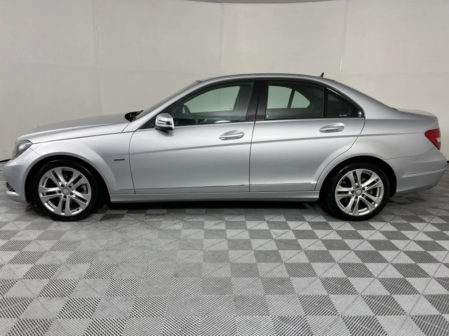 Used 2012 Mercedes-Benz C-Class C200 Avantgarde AMG Sports - WeBuyCars The Dome