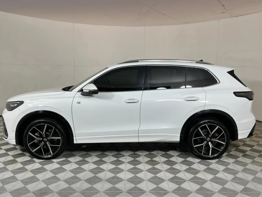 Used 2025 Volkswagen Tiguan 2.0TDI R-Line 4Motion - WeBuyCars JHB South