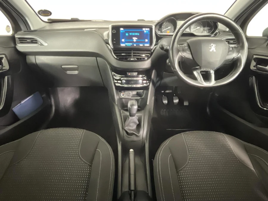 Used 2020 Peugeot 208 1.2 Allure - WeBuyCars Silverlakes