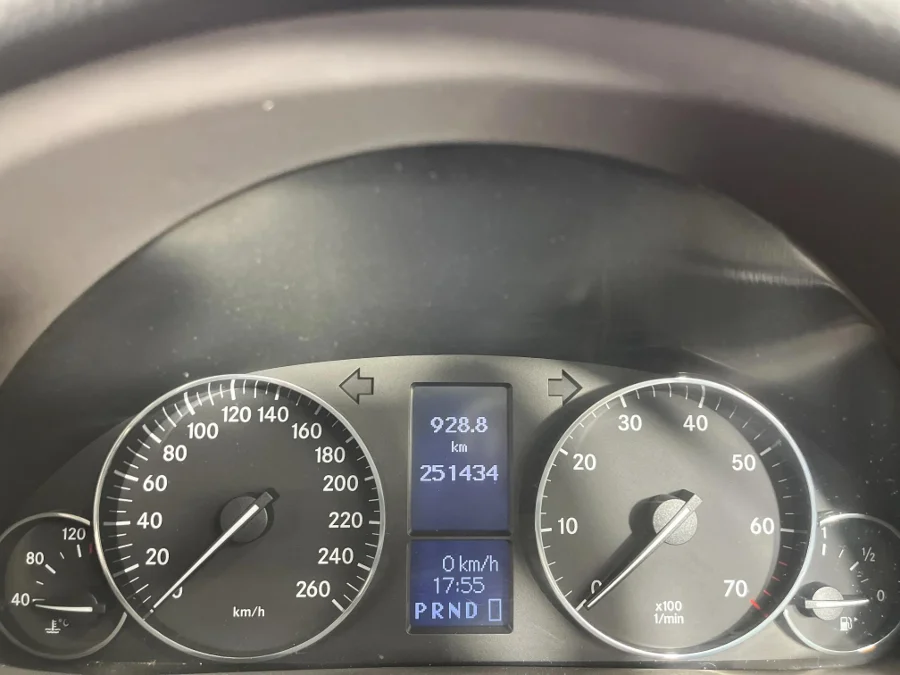 Used 2008 Mercedes-Benz C-Class C230 V6 Sports Coupé Evolution 7G-Tronic - WeBuyCars The Dome