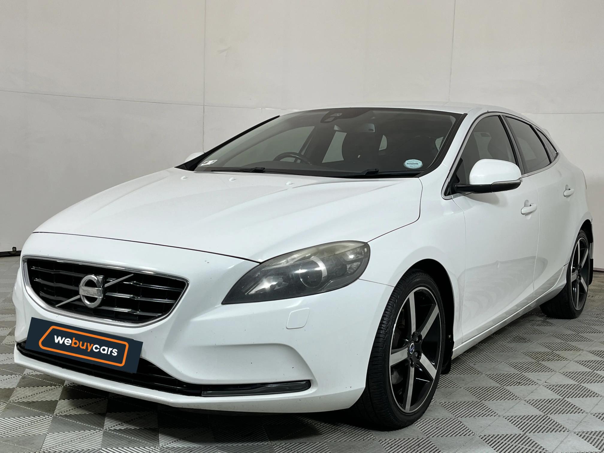 Used 2014 Volvo V40 T3 Essential