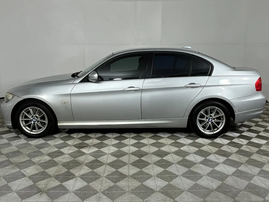 Used 2010 BMW 3 Series 320i auto - WeBuyCars George