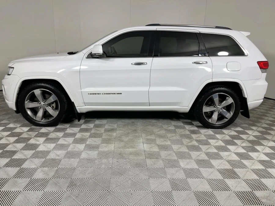 Used 2016 Jeep Grand Cherokee 3.0CRD Overland - WeBuyCars The Dome