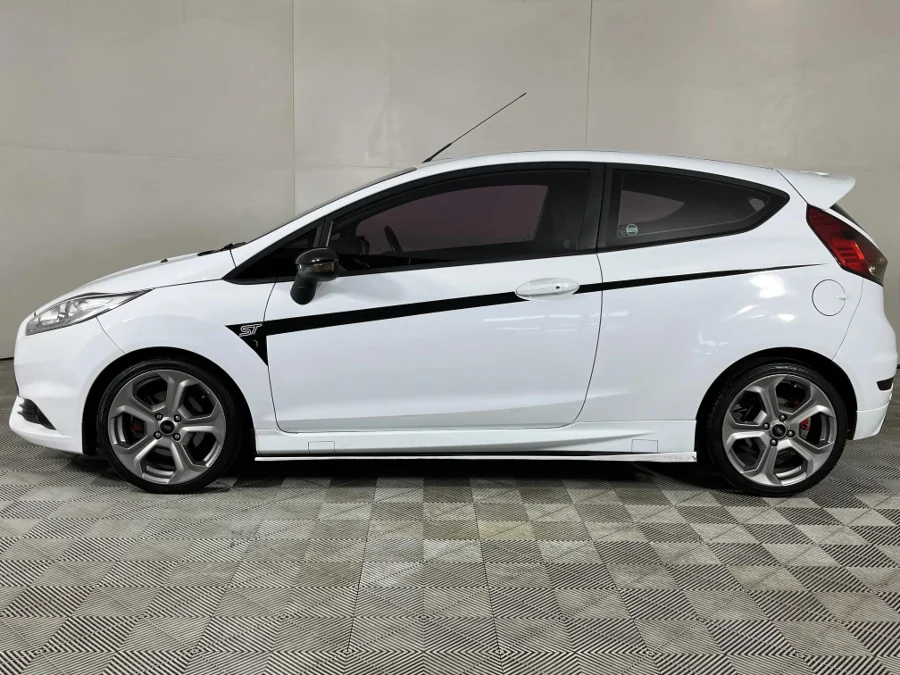 Used 2017 Ford Fiesta ST - WeBuyCars The Dome