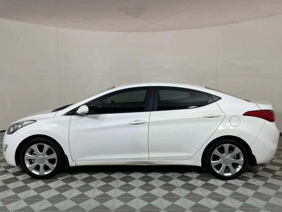 Used 2012 Hyundai Elantra 1.8 Executive auto - WeBuyCars JHB South