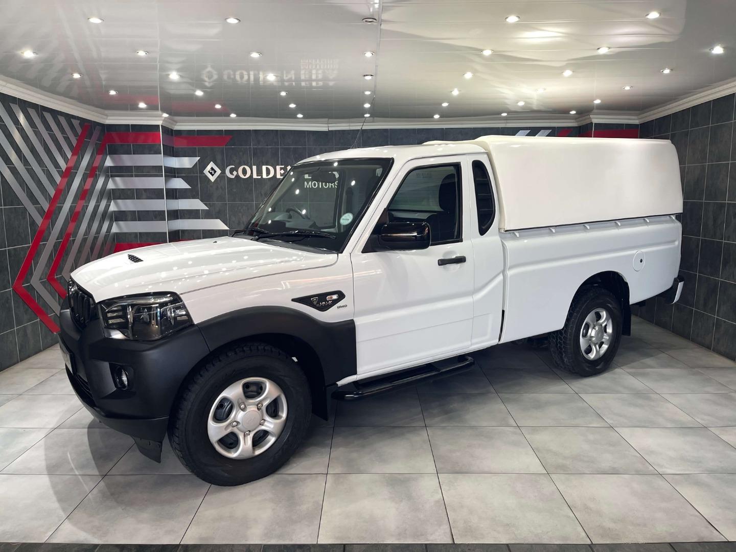 Used 2023 Mahindra Pik Up 2.2CRDe single cab S4