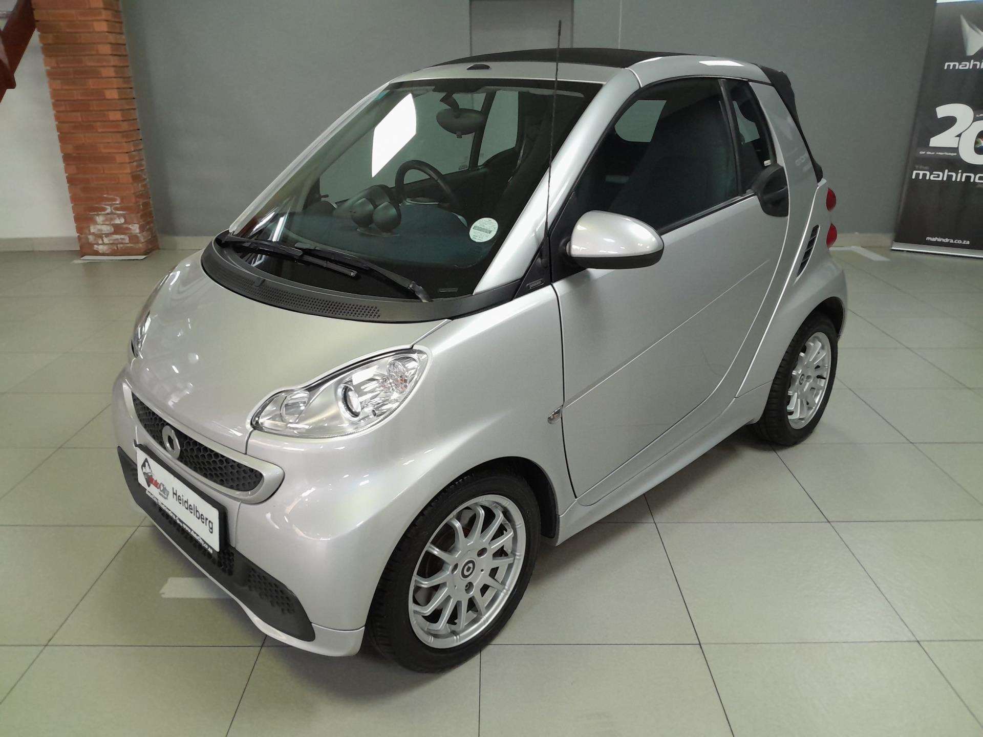 Used 2013 smart fortwo 1.0t cabrio passion