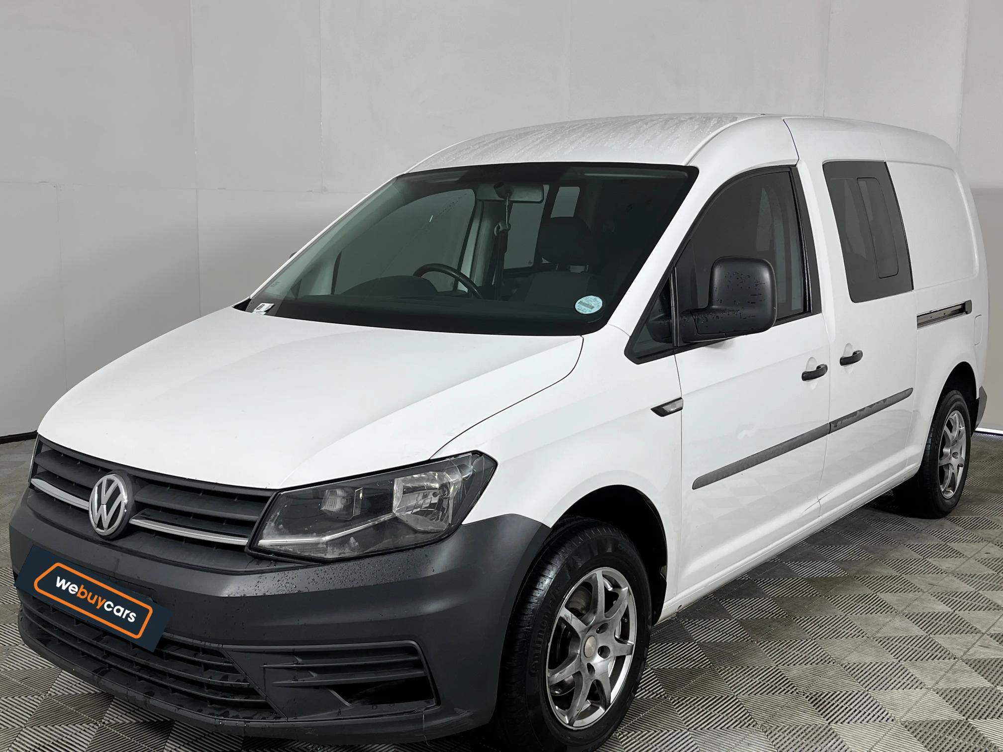 Used 2017 Volkswagen Caddy Maxi 2.0TDI crew bus