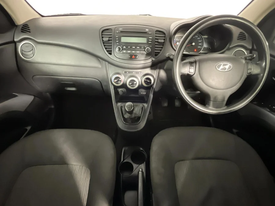 Used 2015 Hyundai i10 1.1 Motion - WeBuyCars Lansdowne